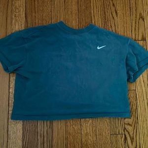 Nike Crop Top